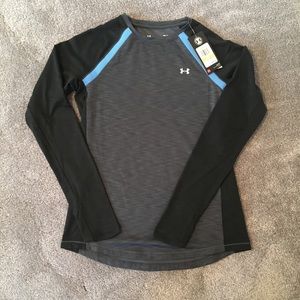 Under Armour Women’s Coldgear Crew Shirt NWT Sz M